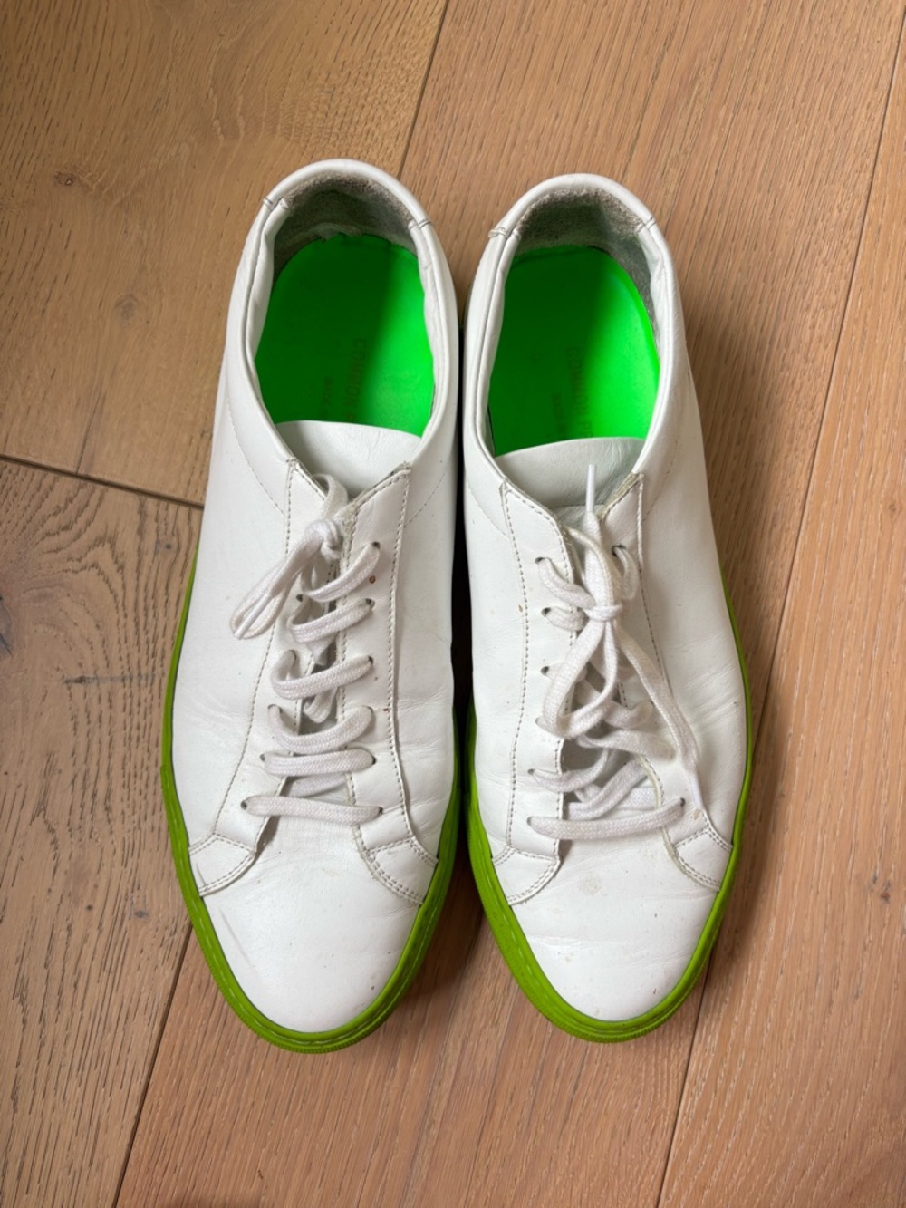 Common Projects White Sneakers with Green sole